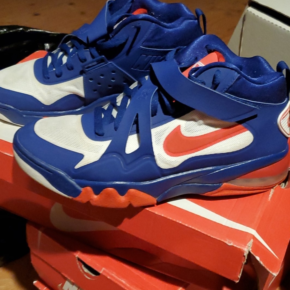 Air Force Max CB 2 /Barkleys